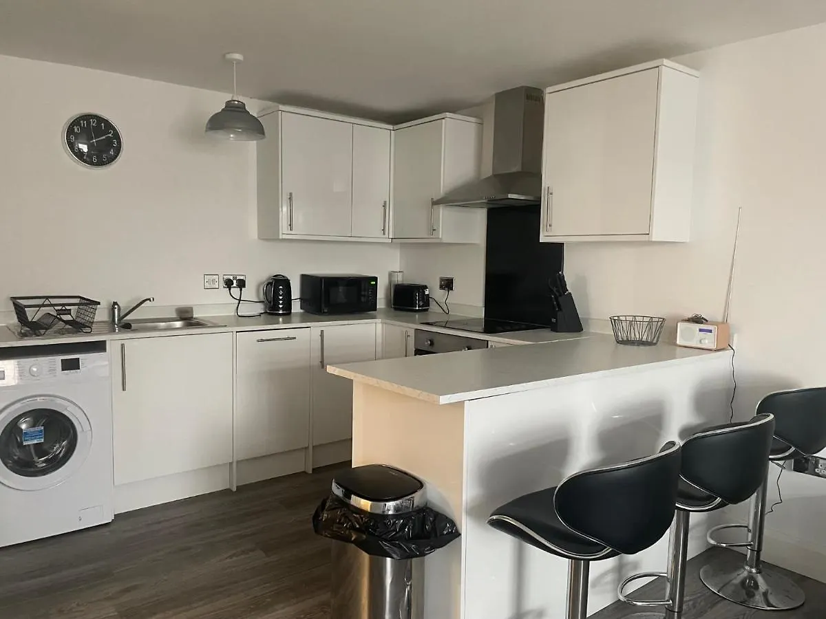 Zaibnb 3 York Apartment